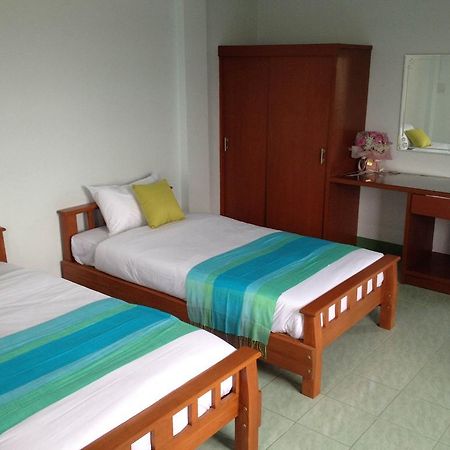 Baan Mitreejit Leilighet Surat Thani Rom bilde